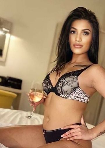Erotic Massage Amsterdam | Premium Nuru Relaxation & Sensual Indulgence